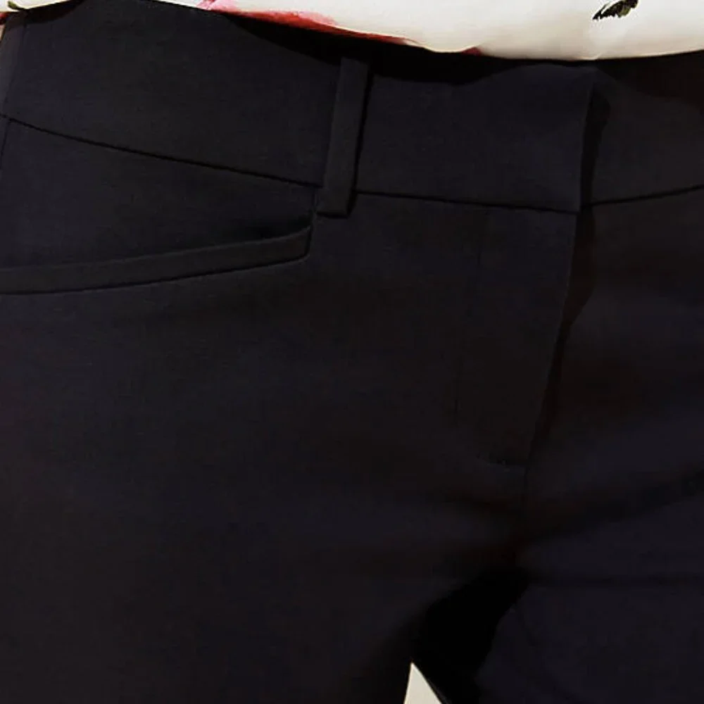 NEW NWT Loft Petite The Riviera Cropped Pant Color: Black - Picture 3 of 3